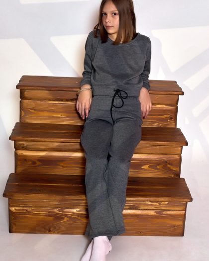 Pantaloni evazați Model 2014